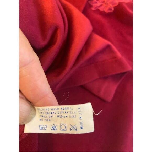 Vanity Fair outlet maxi robe vtg USA snap buttons small S deep red Dacron Poly - Picture 8 of 8